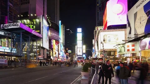 Looking North through Times Square at Night Video stock 76507281