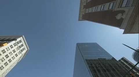 Looking at the sky from a car Vidéo 50581326