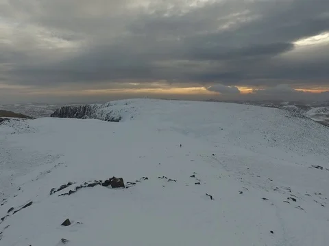 Looking South from Lochnagar Summit over Snow Filled Plateau Video stock 83098459