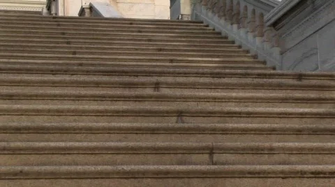 Looking up the steps of the U.S. Capitol building in Washington, Видео 438508