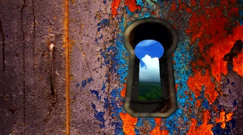 Looking through keyhole at timelapse blue cloudy sky Stock Footage 1043818