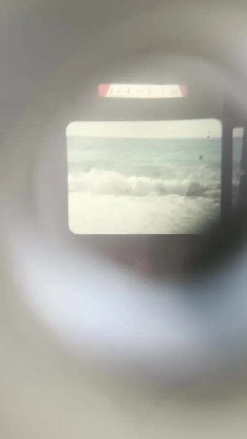 Looking through Super 8 Camera at the beach Vidéo 245614239