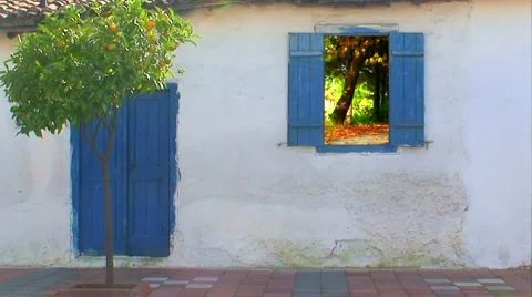 Looking through windows of old turkish house 3 Video stock 985545