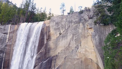 Looking Up to Top of Vernal Falls Waterfall in Yosemite 스톡 동영상 87853579