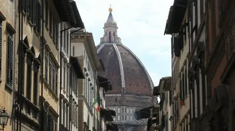 Looking towards the cathedral in Florence Stock Footage 11520204