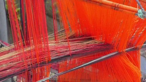 Loom in 4k Stock Footage 84815307