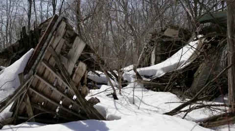Loop: Abandoned 1910 rural homestead - house and trees Stock Footage 22333357