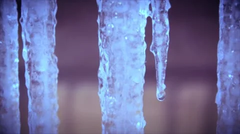 Loop: Icicles slowly dripping Stock Footage 14988411