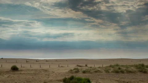 Loopable video of stormy clouds moving in the sky over the Mediterranean sea 스톡 동영상 140144719