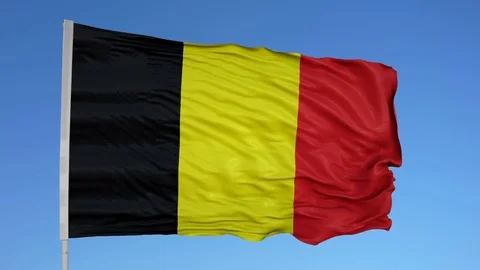 Looping flag for Belgium on flag pole, blowing beautifully in the wind. Includes Vídeo Stock 79752893