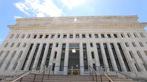 A looted Apple Store in Washington, DC Stock Footage 131690664