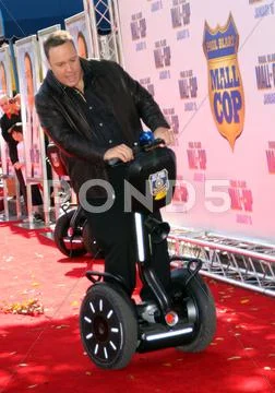 Los angeles premiere of 'paul blart: mall cop' Stock Photos