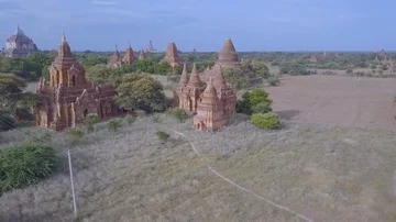 Lost ancient temples and pagodas of Bagan Stock Footage 85899506