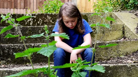 Lost, lonely, Missing, Runaway child Stock Footage 39075779