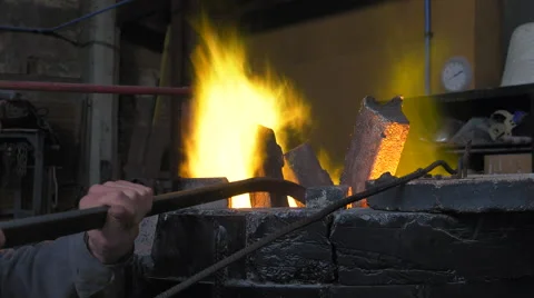 Lost wax bronze casting in a foundry Video stock 60038322