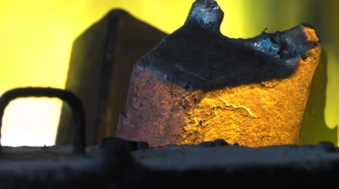 Lost wax bronze casting in a foundry Video stock 60038664
