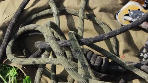 A lot of the cable lies on the ground. 動画素材 130741054