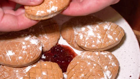 A lot of gingerbread on a plate with jam Stockbeeldmateriaal 251543840