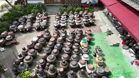 A lot of pottery in the yard Video stock 310152658
