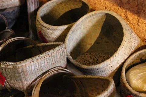 A lot of Wicker baskets Foto stock