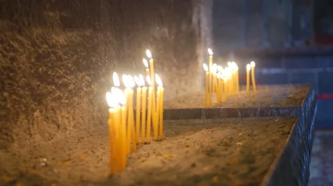 Lots of Candles Burning Видео 53232609