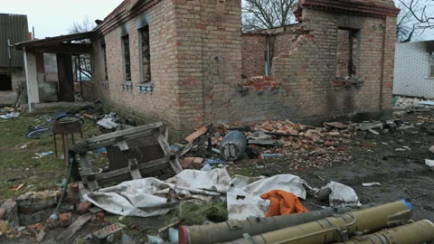Lots of Russian shells lying in a Ukrainian city 動画素材 200915223