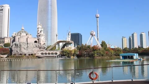 Lotte World Rides Video stock 170168985