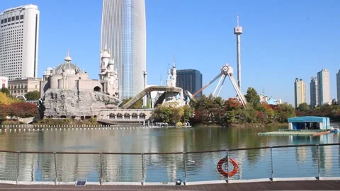 Lotte World Rides Stock Footage 170169061