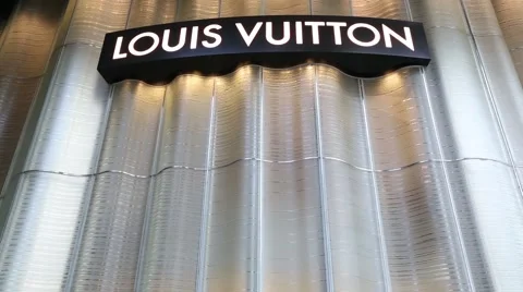 Louis Vuitton Videos, Download The BEST Free 4k Stock Video Footage & Louis  Vuitton HD Video Clips