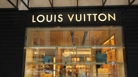 Louis Vuitton Exclusive Stores Crystals Las Stock Footage Video (100%  Royalty-free) 27032647