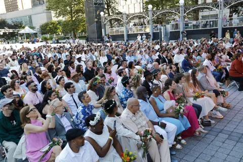 Love Commitment Ceremony Lincoln Center New York, USA - 10 Jul 2022 Stock Photos
