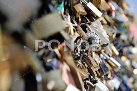 Love locks in paris Stock Photos