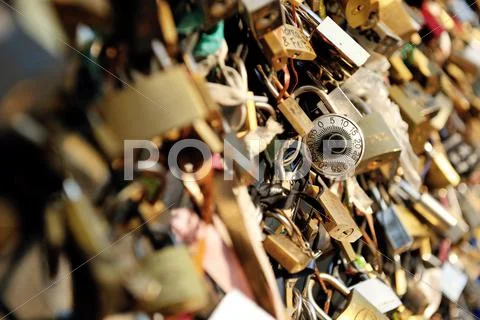 Love locks in paris Stock Photos