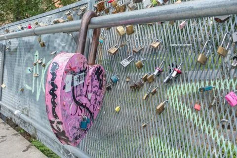 Love locks Stock Photos