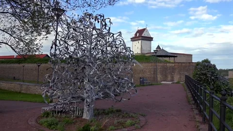 Love Tree with Castle Background Stock Footage 336497620