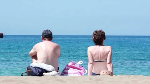 Lovers on caribbean beach Stock Footage 40929583