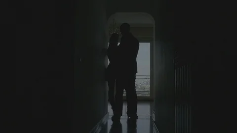 Lovers couple having a sensual foreplay in hallway Vídeos de archivo 123137925