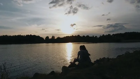 Lovestory in the nature Video stock 84771894