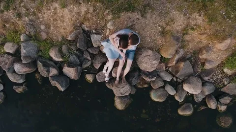 Lovestory in the nature Video stock 84772806