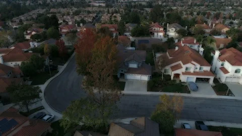 Low _High_Moorpark_45'_E Stock Footage 98682606