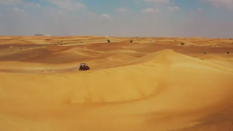 Low Aerial Flight Over Dubai Desert Dunes Video stock 345097453