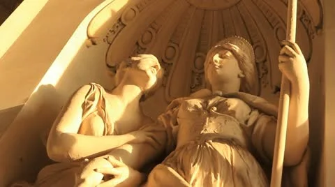 Low angle angel statues Vídeos de archivo 21430119