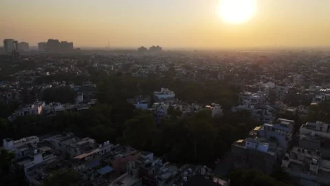 The low-angle area of the aerial view reveals South Delhi’s unique balance of 스톡 동영상 325365671