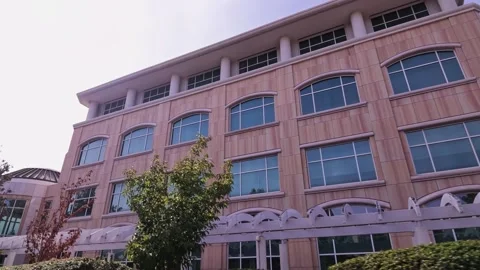 Low angle dolly shot of Hayward City Hall in California Stock-Footage 344951519