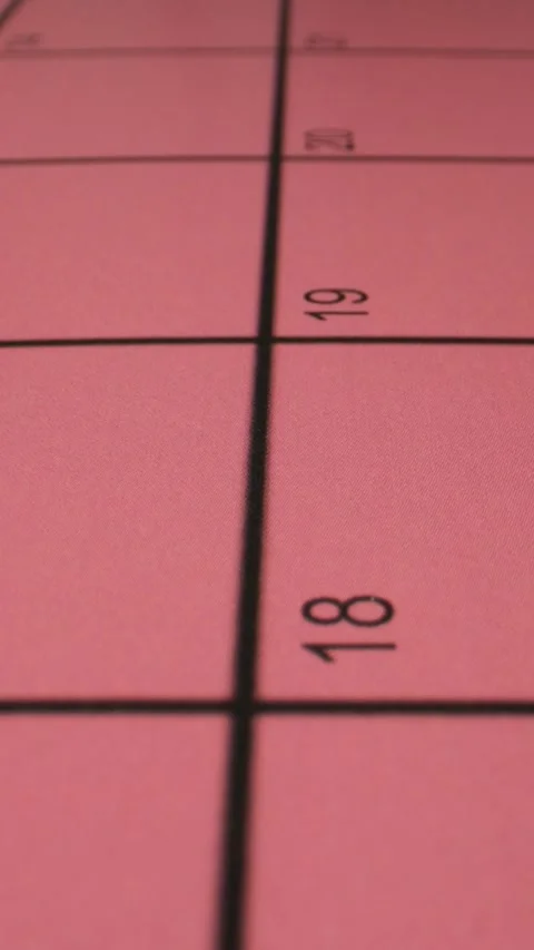 Low Angle Image Emphasizing Urgent Scheduling In Vibrant Red Color Vidéo 331233351