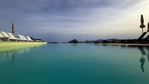 Low angle of infinity pool at luxury hotel in Sicily, Italy Vidéo 278962532