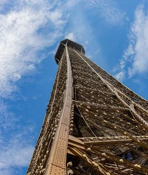Low angle shot of the Eiffel Tower in Paris, France 스톡 사진