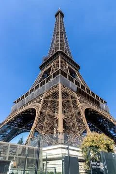 Low-angle shot of the Eiffel tower in Paris, France Photos