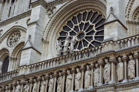 Low angle shot of Notre-Dame detail in Paris, France 스톡 사진