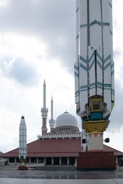 Low angle view of Biq Mosque Central Java or Masjid Agung Jawa Tengah Indonesia. Foto stock